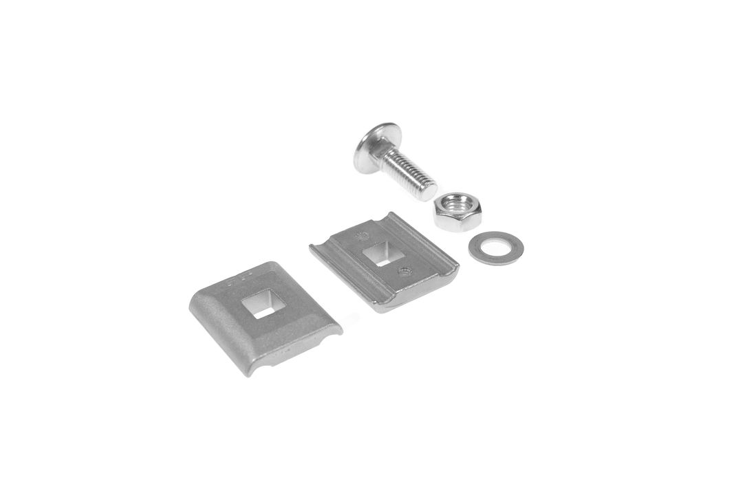 PA0388 ŁĄCZNIK PANELI 5_6mm ALUMINIOWY 1